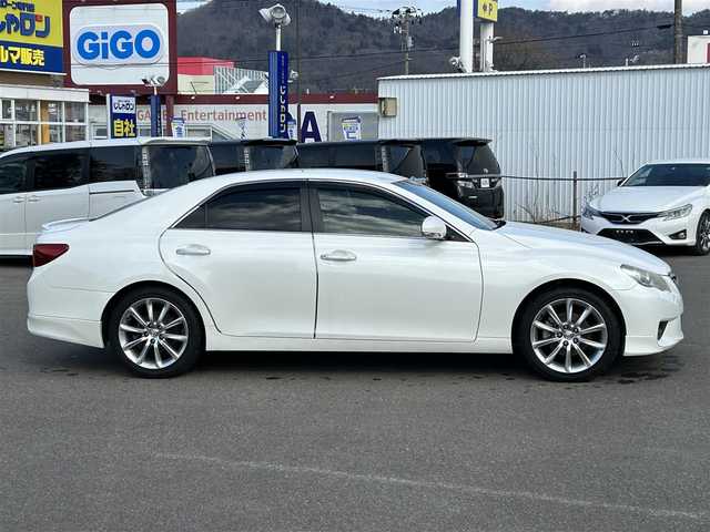 トヨタ マークＸ 250G Sパッケージ リラックス 山口県 2012(平24)年 9.6万km ホワイトパールクリスタルシャイン (株)IDOMが運営する【じしゃロン宇部店】の自社ローン専用車両になります。こちらは現金またはオートローンご利用時の価格です。自社ローンご希望の方は別途その旨お申付け下さい/純正ナビ/フルセグTV/バックカメラ/HIDヘッドライト/ビルトインETC/純正１８インチホイール/カーテンエアバック