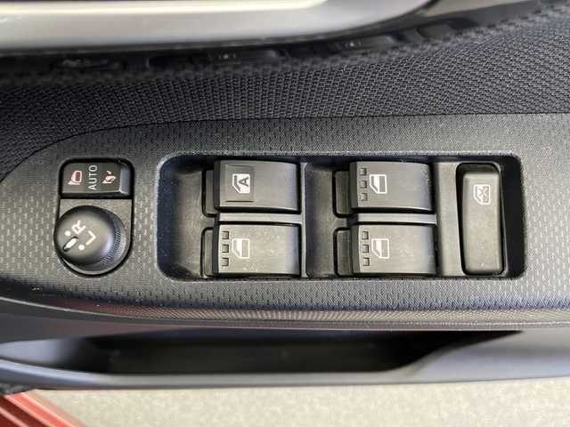 スバル ステラ カスタム R スマートアシスト 長野県 2020(令2)年 5万km 赤Ⅱ 4WD/スマートキアシスト/社外SDナビ/Bluetooth/CD/DVD/TV/全方位カメラ/前後ドライブレコーダー/ETC/車線逸脱抑制/衝突被害軽減システム/横滑り防止装置/コーナーセンサー/LEDヘッドラライト/ステアリングスイッチ/シートヒーター/ドアバイザー/フロアマット/純正14インチAW装着/電動格納ミラー/スマートキー/スペアキー1本