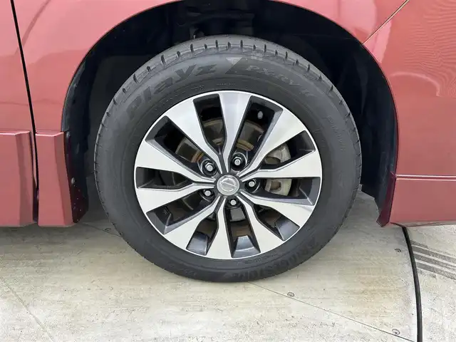 日産 セレナ ハイウェイスター Vセレクション 岡山県 2018(平30)年 7万km マルーンレッド 純正９インチナビ/【Bluetooth/フルセグTV/CD/DVD/Blu-ray】/エマージェンシーブレーキ/アラウンドビューモニター/両側電動スライド/クルーズコントロール/純正ドライブレコーダー（前）/ビルトインＥＴＣ/ＬＥＤヘッドライト/フォグランプ/オートライト/純正フロアマット/踏み間違い防止/ISOFIX/後席サンシェイド/ステアリングスイッチ/チルトステアリング/シートリフター/シートバックテーブル/ウインカーミラー/ドアバイザー