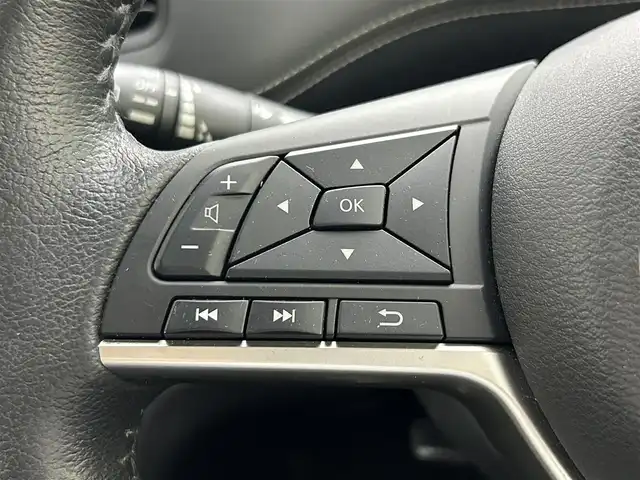 日産 セレナ ハイウェイスター Vセレクション 岡山県 2018(平30)年 7万km マルーンレッド 純正９インチナビ/【Bluetooth/フルセグTV/CD/DVD/Blu-ray】/エマージェンシーブレーキ/アラウンドビューモニター/両側電動スライド/クルーズコントロール/純正ドライブレコーダー（前）/ビルトインＥＴＣ/ＬＥＤヘッドライト/フォグランプ/オートライト/純正フロアマット/踏み間違い防止/ISOFIX/後席サンシェイド/ステアリングスイッチ/チルトステアリング/シートリフター/シートバックテーブル/ウインカーミラー/ドアバイザー