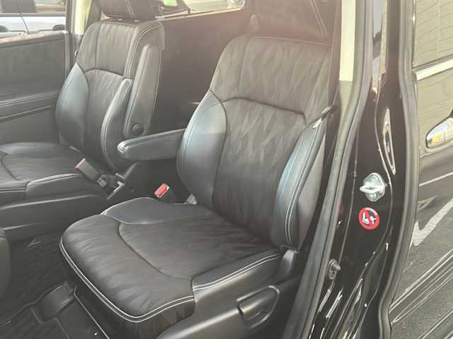 ホンダ オデッセイ ハイブリッド アブソルート ホンダセンシング 静岡県 2019(令1)年 7.9万km クリスタルブラックパール /ワンオーナー//純正ナビ/地デジTV//純正CD/DVD/Bluetooth//バックカメラ//フリップダウンリアモニター//両側パワースライドドア//ホンダセンシング//レーダークルーズコントロール//純正17インチAW//オートライト//LEDヘッドライト//スマートキー//保証書//取説