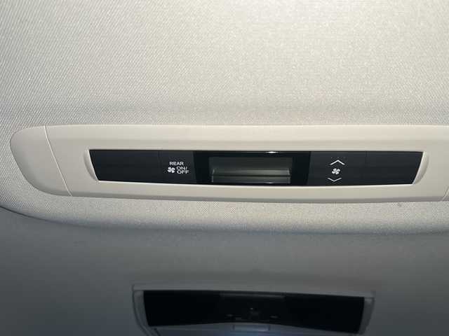 ホンダ オデッセイ ハイブリッド アブソルート ホンダセンシング 静岡県 2019(令1)年 7.9万km クリスタルブラックパール /ワンオーナー//純正ナビ/地デジTV//純正CD/DVD/Bluetooth//バックカメラ//フリップダウンリアモニター//両側パワースライドドア//ホンダセンシング//レーダークルーズコントロール//純正17インチAW//オートライト//LEDヘッドライト//スマートキー//保証書//取説