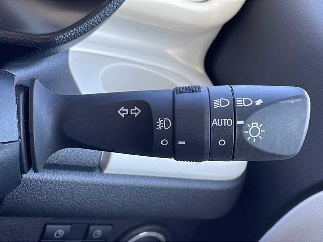 ダイハツ ムーヴ キャンバス ストライプス G ターボ 山口県 2022(令4)年 4.2万km シャイニングホワイトパール/ファインミントメタリック 純正7インチSDナビ　【NMZN-W72D】/・Bluetooth接続/・フルセグTV/・AM/FM/アラウンドビューモニター/ETC/ドライブレコーダー/スマートアシスト/・衝突警報機能/・誤発進抑制制御機能/・ブラインドスポットモニター/・路側逸脱警報機能/・ふらつき警報/・車線逸脱警報機能/・先行車発進お知らせ機能/・標識認識機能/・アダプティブクルーズコントロール/スマートキー/プッシュスタート/スペアキー1本/シートヒーター/電子パーキング/USB入力端子/ドリンクヒーター/ドアバイザー/取り扱い説明書/保証書