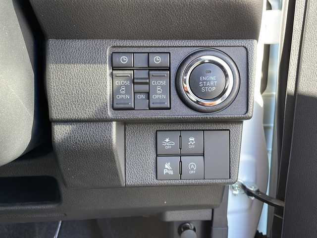 ダイハツ ムーヴ キャンバス ストライプス G ターボ 山口県 2022(令4)年 4.2万km シャイニングホワイトパール/ファインミントメタリック 純正7インチSDナビ　【NMZN-W72D】/・Bluetooth接続/・フルセグTV/・AM/FM/アラウンドビューモニター/ETC/ドライブレコーダー/スマートアシスト/・衝突警報機能/・誤発進抑制制御機能/・ブラインドスポットモニター/・路側逸脱警報機能/・ふらつき警報/・車線逸脱警報機能/・先行車発進お知らせ機能/・標識認識機能/・アダプティブクルーズコントロール/スマートキー/プッシュスタート/スペアキー1本/シートヒーター/電子パーキング/USB入力端子/ドリンクヒーター/ドアバイザー/取り扱い説明書/保証書