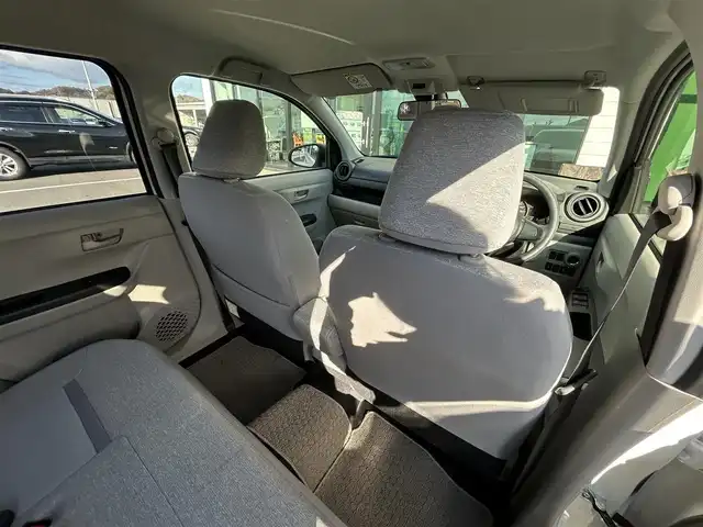 トヨタ パッソ X Lパッケージ S 愛媛県 2018(平30)年 1.9万km ホワイト 純正SDナビ（Bluetooth/ワンセグテレビ）/バックカメラ/ETC/布シート/SDミュージックサーバー/AUX接続可能/純正フロアマット/クリアランスソナー/ABS/横滑り防止装置/盗難防止装置/ハロゲンヘッドライト/スマートキー×２