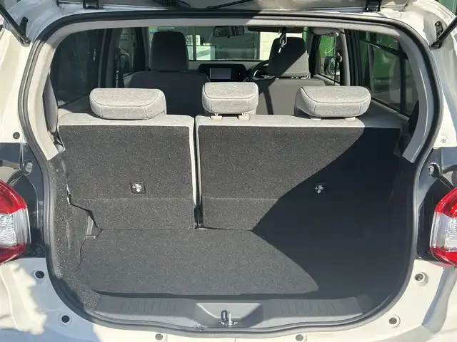 トヨタ パッソ X Lパッケージ S 愛媛県 2018(平30)年 1.9万km ホワイト 純正SDナビ（Bluetooth/ワンセグテレビ）/バックカメラ/ETC/布シート/SDミュージックサーバー/AUX接続可能/純正フロアマット/クリアランスソナー/ABS/横滑り防止装置/盗難防止装置/ハロゲンヘッドライト/スマートキー×２