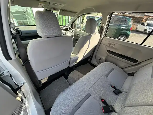 トヨタ パッソ X Lパッケージ S 愛媛県 2018(平30)年 1.9万km ホワイト 純正SDナビ（Bluetooth/ワンセグテレビ）/バックカメラ/ETC/布シート/SDミュージックサーバー/AUX接続可能/純正フロアマット/クリアランスソナー/ABS/横滑り防止装置/盗難防止装置/ハロゲンヘッドライト/スマートキー×２