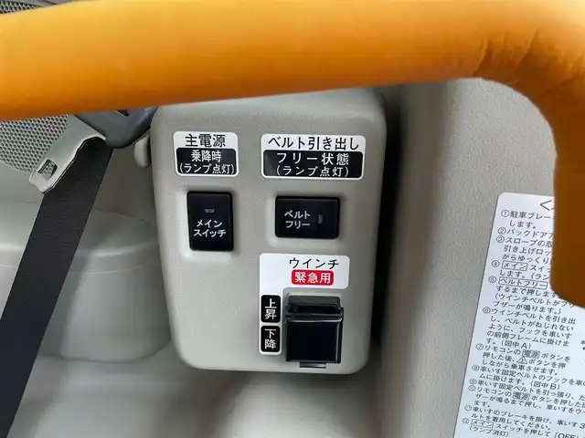 車両画像13