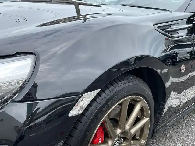 トヨタ ８６ GT ブラックリミテッド 大分県 2020(令2)年 7.6万km クリスタルブラックシリカ ワンオーナー/ブラックハーフレザーシート/純正メモリナビ NSZT-W68T/【フルセグ/DVD/BTオーディオ】/バックカメラ/純正17インチアルミホイール/前後ブレンボキャリパー/TRDドアスタビライザー/クルーズコントロール/前席シートヒーター/ETC/LEDヘッドライト/LEDフォグランプ/オートライト/リアフォグランプ/レザーステアリング/ステアリングリモコン/パドルシフト/チルトステアリング/運転席シートリフター/エンジンプッシュスタート/横滑り防止装置/フロアマット/電動格納ミラー/サイド&Wエアバッグ/ABS/スマートキー×2/オールオートパワーウィンドウ/保証書/車両取説/ナビ取説