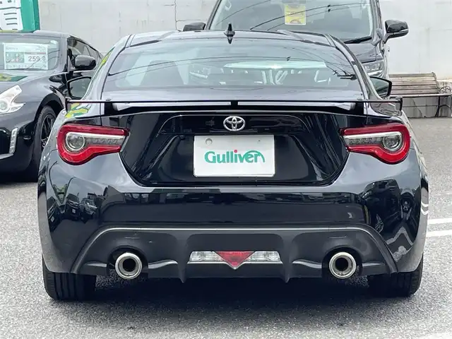 トヨタ ８６ GT ブラックリミテッド 大分県 2020(令2)年 7.6万km クリスタルブラックシリカ ワンオーナー/ブラックハーフレザーシート/純正メモリナビ NSZT-W68T/【フルセグ/DVD/BTオーディオ】/バックカメラ/純正17インチアルミホイール/前後ブレンボキャリパー/TRDドアスタビライザー/クルーズコントロール/前席シートヒーター/ETC/LEDヘッドライト/LEDフォグランプ/オートライト/リアフォグランプ/レザーステアリング/ステアリングリモコン/パドルシフト/チルトステアリング/運転席シートリフター/エンジンプッシュスタート/横滑り防止装置/フロアマット/電動格納ミラー/サイド&Wエアバッグ/ABS/スマートキー×2/オールオートパワーウィンドウ/保証書/車両取説/ナビ取説