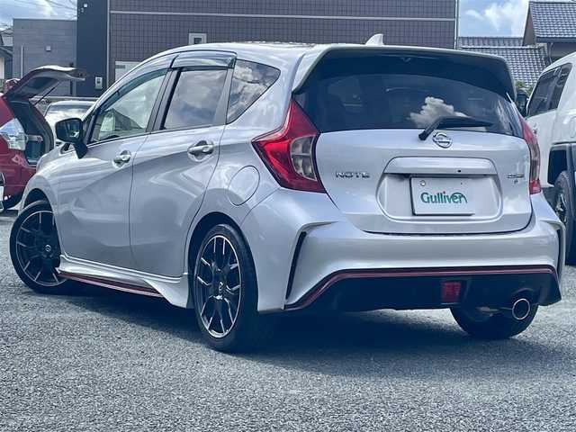 日産 ノート ニスモS 熊本県 2015(平27)年 2.6万km ブリリアントシルバー ワンオーナー/MT車/プッシュスタート/純正ナビ/（CD・フルセグTV・BTオーディオ・SD）/バックカメラ/ETC/純正17インチAW/LEDヘッドライト/オートライト/フォグライト/純正フロアマット/純正ドアバイザー/新車保証書/取扱説明書/スマートスペアキー×1本