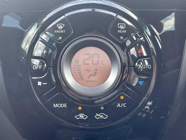 日産 ノート ニスモS 熊本県 2015(平27)年 2.6万km ブリリアントシルバー ワンオーナー/MT車/プッシュスタート/純正ナビ/（CD・フルセグTV・BTオーディオ・SD）/バックカメラ/ETC/純正17インチAW/LEDヘッドライト/オートライト/フォグライト/純正フロアマット/純正ドアバイザー/新車保証書/取扱説明書/スマートスペアキー×1本