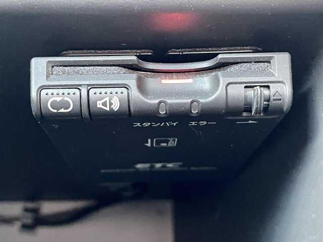 日産 ノート ニスモS 熊本県 2015(平27)年 2.6万km ブリリアントシルバー ワンオーナー/MT車/プッシュスタート/純正ナビ/（CD・フルセグTV・BTオーディオ・SD）/バックカメラ/ETC/純正17インチAW/LEDヘッドライト/オートライト/フォグライト/純正フロアマット/純正ドアバイザー/新車保証書/取扱説明書/スマートスペアキー×1本