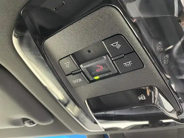 トヨタ ハリアー G 富山県 2021(令3)年 4.5万km ホワイトパールクリスタルシャイン 純正ディスプレイオーディオ/【ナビ機能/フルセグTV/FM/AM/Bluetooth/USB/AUX】/バックカメラ/ビルトインＥＴＣ/純正ドライブレコーダー/前後コーナーセンサー/トヨタセーフティーセンス/レーダークルーズコントロール/プリクラッシュセーフティ/横滑り防止装置/レーントレーシングアシスト/プロアクティブドライビングアシスト/フロントクロストラフィックアラート/LEDヘッドライト/オートライト/アダプティブハイビームシステム/フォグランプ/電格ウィンカーミラー/発進遅れ告知機能/緊急時操舵支援/ドライバー異常時対応システム/盗難防止装置/ロードサインアシスト/レーンチェンジアシスト/ブラインドスポットモニター/ABS/デジタルインナーミラー/レザーシート/D席パワーシート/電動リアゲート/スマートキー×２/プッシュスタート