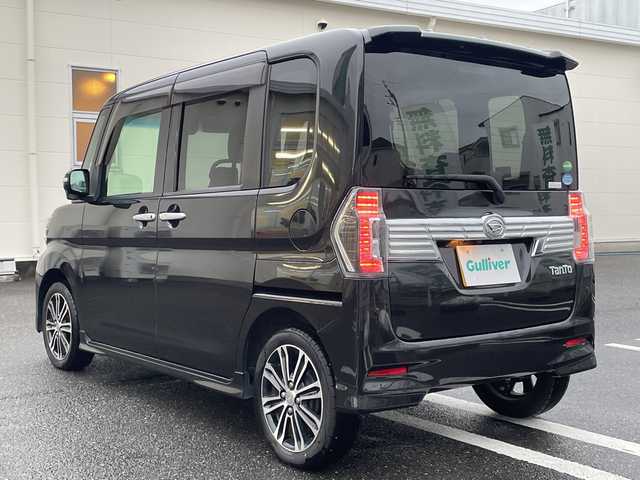 ダイハツ タント カスタム RS トップED SA Ⅲ 三重県 2017(平29)年 7.9万km ブラックマイカメタリック 登録時79047km/禁煙車/純正８インチＳＤナビ/・フルセグ・Ｂｌｕｅｔｏｏｔｈ・ＨＤＭＩ・ＵＳＢ/・CD/DVD・SD・AM/FM/両側パワースライドドア/シートヒーター/衝突軽減ブレーキ/ＡＵＴＯライト/ＡＵＴＯハイビーム/ＬＥＤヘッドライト/革巻きステアリング/ETC/アイドリングストップ/電動格納ミラー
