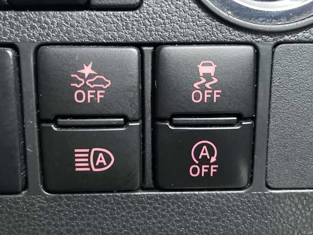 ダイハツ タント カスタム RS トップED SA Ⅲ 三重県 2017(平29)年 7.9万km ブラックマイカメタリック 登録時79047km/禁煙車/純正８インチＳＤナビ/・フルセグ・Ｂｌｕｅｔｏｏｔｈ・ＨＤＭＩ・ＵＳＢ/・CD/DVD・SD・AM/FM/両側パワースライドドア/シートヒーター/衝突軽減ブレーキ/ＡＵＴＯライト/ＡＵＴＯハイビーム/ＬＥＤヘッドライト/革巻きステアリング/ETC/アイドリングストップ/電動格納ミラー