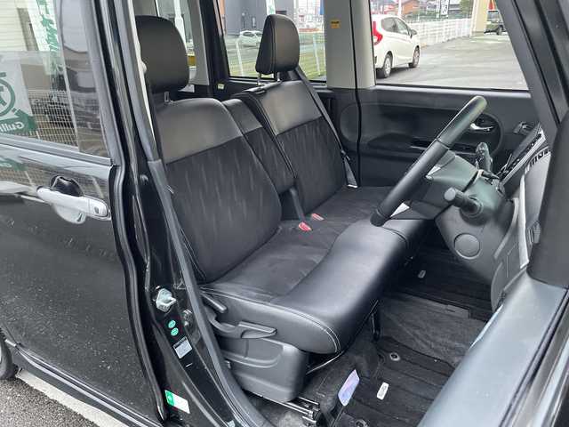 ダイハツ タント カスタム RS トップED SA Ⅲ 三重県 2017(平29)年 7.9万km ブラックマイカメタリック 登録時79047km/禁煙車/純正８インチＳＤナビ/・フルセグ・Ｂｌｕｅｔｏｏｔｈ・ＨＤＭＩ・ＵＳＢ/・CD/DVD・SD・AM/FM/両側パワースライドドア/シートヒーター/衝突軽減ブレーキ/ＡＵＴＯライト/ＡＵＴＯハイビーム/ＬＥＤヘッドライト/革巻きステアリング/ETC/アイドリングストップ/電動格納ミラー