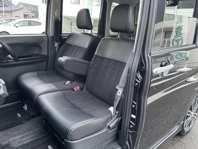 ダイハツ タント カスタム RS トップED SA Ⅲ 三重県 2017(平29)年 7.9万km ブラックマイカメタリック 登録時79047km/禁煙車/純正８インチＳＤナビ/・フルセグ・Ｂｌｕｅｔｏｏｔｈ・ＨＤＭＩ・ＵＳＢ/・CD/DVD・SD・AM/FM/両側パワースライドドア/シートヒーター/衝突軽減ブレーキ/ＡＵＴＯライト/ＡＵＴＯハイビーム/ＬＥＤヘッドライト/革巻きステアリング/ETC/アイドリングストップ/電動格納ミラー