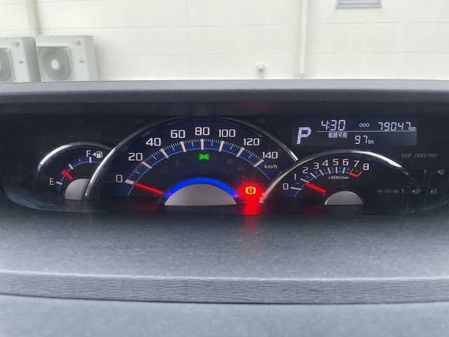 ダイハツ タント カスタム RS トップED SA Ⅲ 三重県 2017(平29)年 7.9万km ブラックマイカメタリック 登録時79047km/禁煙車/純正８インチＳＤナビ/・フルセグ・Ｂｌｕｅｔｏｏｔｈ・ＨＤＭＩ・ＵＳＢ/・CD/DVD・SD・AM/FM/両側パワースライドドア/シートヒーター/衝突軽減ブレーキ/ＡＵＴＯライト/ＡＵＴＯハイビーム/ＬＥＤヘッドライト/革巻きステアリング/ETC/アイドリングストップ/電動格納ミラー