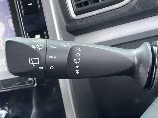 ダイハツ タント カスタム RS トップED SA Ⅲ 三重県 2017(平29)年 7.9万km ブラックマイカメタリック 登録時79047km/禁煙車/純正８インチＳＤナビ/・フルセグ・Ｂｌｕｅｔｏｏｔｈ・ＨＤＭＩ・ＵＳＢ/・CD/DVD・SD・AM/FM/両側パワースライドドア/シートヒーター/衝突軽減ブレーキ/ＡＵＴＯライト/ＡＵＴＯハイビーム/ＬＥＤヘッドライト/革巻きステアリング/ETC/アイドリングストップ/電動格納ミラー