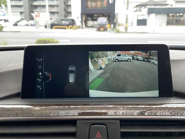 ＢＭＷ ３１８ｉ ツーリング ラグジュアリー 高知県 2017(平29)年 6.5万km ミネラルホワイト 純正ナビ/・Ｂｌｕｅｔｏｏｔｈ/・ＣＤ／ＤＶＤ/バックモニター/ＥＴＣ/茶色レザーシート/パワーシート/シートヒーター/プッシュスタート/スペアキー/LEDヘッドライト
