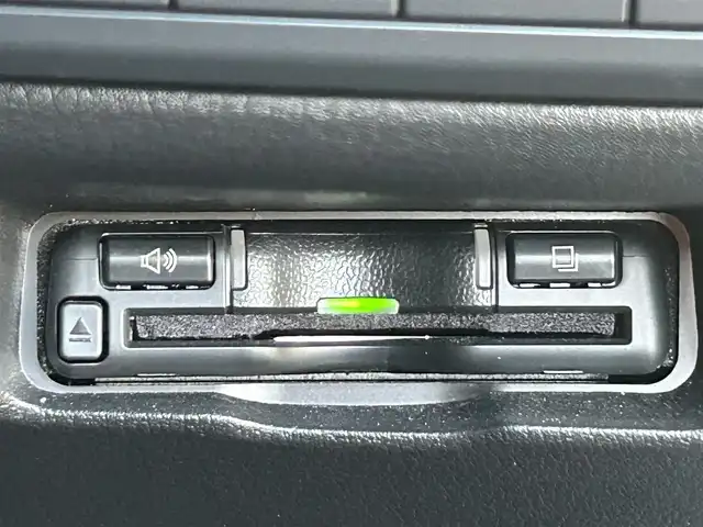 マツダ マツダ３ファストバック 15S ツーリング 大阪府 2021(令3)年 3.8万km ジェットブラックマイカ ワンオーナー/純正SDナビ/BTオーディオ/フルセグテレビ/CD/DVD/バックカメラ/ステアリングスイッチ/クルーズコントロール/i-ACTIVSENSE/電動パーキングブレーキ/オートホールド/ETC/LEDヘッドライト/オートライト/純正18インチAW/純正フロアマット/スマートキープッシュスタート/スペアキー