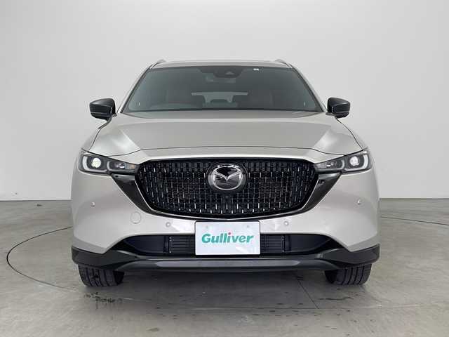 マツダ ＣＸ－８ XD スポーツアピアランス 兵庫県 2023(令5)年 5.2万km プラチナクォーツメタリック ・純正ナビ/Bluetooth/TV/Android Auto/Apple CarPlay/・360°ビューモニター/・Boseサウンドシステム/・ETC/・サンルーフ/・レザーシート/・1，2列目シートヒーター/・前席ベンチレーション/・ステアリングヒーター/・前席パワーシート/・パワーバックドア/・スマートブレーキサポート/・スマートシティブレーキサポート/・レーンキープアシスト/・車間認知支援システム/・車線逸脱警報システム/・ブラインドスポットモニタリング/・車間制御/・速度標識警報/・ドライバーアテンションアラート/・パーキングセンサー/・レーダークルーズコントロール