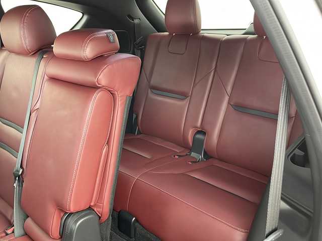 マツダ ＣＸ－８ XD スポーツアピアランス 兵庫県 2023(令5)年 5.2万km プラチナクォーツメタリック ・純正ナビ/Bluetooth/TV/Android Auto/Apple CarPlay/・360°ビューモニター/・Boseサウンドシステム/・ETC/・サンルーフ/・レザーシート/・1，2列目シートヒーター/・前席ベンチレーション/・ステアリングヒーター/・前席パワーシート/・パワーバックドア/・スマートブレーキサポート/・スマートシティブレーキサポート/・レーンキープアシスト/・車間認知支援システム/・車線逸脱警報システム/・ブラインドスポットモニタリング/・車間制御/・速度標識警報/・ドライバーアテンションアラート/・パーキングセンサー/・レーダークルーズコントロール