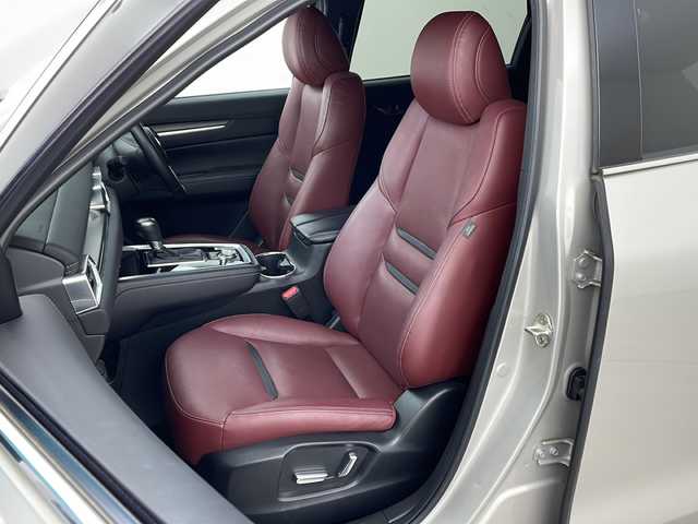 マツダ ＣＸ－８ XD スポーツアピアランス 兵庫県 2023(令5)年 5.2万km プラチナクォーツメタリック ・純正ナビ/Bluetooth/TV/Android Auto/Apple CarPlay/・360°ビューモニター/・Boseサウンドシステム/・ETC/・サンルーフ/・レザーシート/・1，2列目シートヒーター/・前席ベンチレーション/・ステアリングヒーター/・前席パワーシート/・パワーバックドア/・スマートブレーキサポート/・スマートシティブレーキサポート/・レーンキープアシスト/・車間認知支援システム/・車線逸脱警報システム/・ブラインドスポットモニタリング/・車間制御/・速度標識警報/・ドライバーアテンションアラート/・パーキングセンサー/・レーダークルーズコントロール