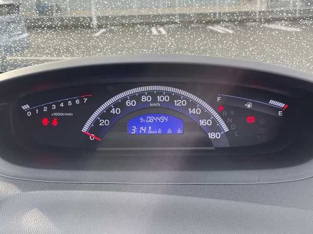 ホンダ フリード Gエアロ 岡山県 2015(平27)年 8.5万km ホワイトオーキッドパール 純正ナビ　/VXM-155VFi/フルセグTV、CD、DVD、Bluetooth、AM、FM/バックカメラ/ETC/片側パワースライドドア/スマートキー/オートライト/ドアバイザー/ハーフレザーシート