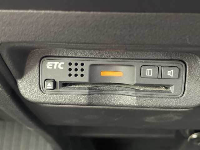 ホンダ フリード Gエアロ 岡山県 2015(平27)年 8.5万km ホワイトオーキッドパール 純正ナビ　/VXM-155VFi/フルセグTV、CD、DVD、Bluetooth、AM、FM/バックカメラ/ETC/片側パワースライドドア/スマートキー/オートライト/ドアバイザー/ハーフレザーシート