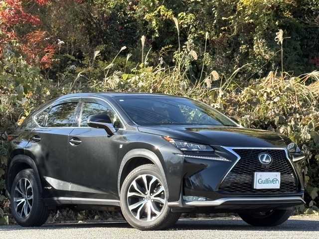 レクサス ＮＸ 300h Fスポーツ 大分県 2015(平27)年 7.4万km グラファイトブラックガラスフレーク ブラック/レッドレザーシート/サンルーフ/シートヒーター/ベンチレーション/純正メモリーナビ/パノラミックビューモニター/フルセグ /Bluetooth/アダプティブクルーズコントロール/レーンキープアシスト/パワーシート/純正LEDヘッドライト/オートライトコントロール/スマートキー/エンジンプッシュスタート/ステアリングヒーター/リアクリアランスソナー/ビルトインETC