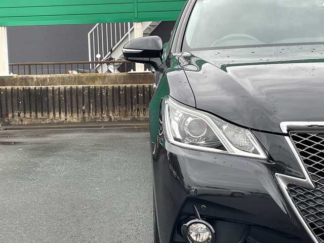 トヨタ クラウン ハイブリッド アスリートS 茨城県 2013(平25)年 6.7万km プレシャスブラックパール 純正SDナビ/Bluetooth搭載/フルセグTV/バックカメラ/クルーズコントロール/ビルトインETC/パワーシート　/純正18インチアルミホイール/純正フロアマット/LEDヘッドライト/オートライト/オートマチックハイビーム/スマートキー