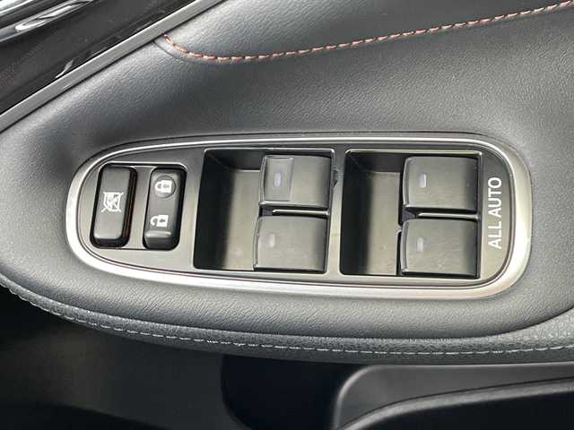 トヨタ クラウン ハイブリッド アスリートS 茨城県 2013(平25)年 6.7万km プレシャスブラックパール 純正SDナビ/Bluetooth搭載/フルセグTV/バックカメラ/クルーズコントロール/ビルトインETC/パワーシート　/純正18インチアルミホイール/純正フロアマット/LEDヘッドライト/オートライト/オートマチックハイビーム/スマートキー