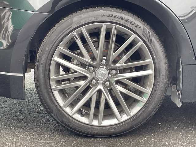 トヨタ クラウン ハイブリッド アスリートS 茨城県 2013(平25)年 6.7万km プレシャスブラックパール 純正SDナビ/Bluetooth搭載/フルセグTV/バックカメラ/クルーズコントロール/ビルトインETC/パワーシート　/純正18インチアルミホイール/純正フロアマット/LEDヘッドライト/オートライト/オートマチックハイビーム/スマートキー