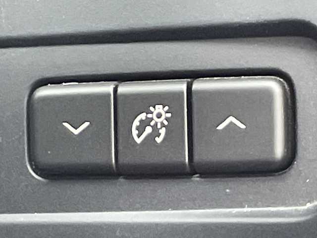 トヨタ クラウン ハイブリッド アスリートS 茨城県 2013(平25)年 6.7万km プレシャスブラックパール 純正SDナビ/Bluetooth搭載/フルセグTV/バックカメラ/クルーズコントロール/ビルトインETC/パワーシート　/純正18インチアルミホイール/純正フロアマット/LEDヘッドライト/オートライト/オートマチックハイビーム/スマートキー