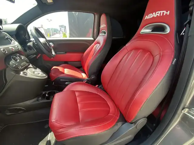 アバルト ５９５ ツーリズモ 栃木県 2018(平30)年 4万km グレーＭ 純正ディスプレイオーディオ/AppleCarPlay/赤革/ETC/社外ドラレコ/リアソナー/キセノンヘッドライト/純正17インチAW