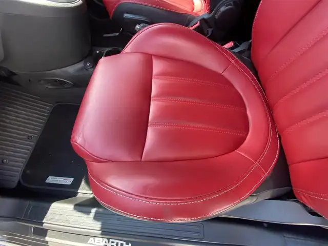 アバルト ５９５ ツーリズモ 栃木県 2018(平30)年 4万km グレーＭ 純正ディスプレイオーディオ/AppleCarPlay/赤革/ETC/社外ドラレコ/リアソナー/キセノンヘッドライト/純正17インチAW