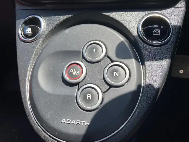 アバルト ５９５ ツーリズモ 栃木県 2018(平30)年 4万km グレーＭ 純正ディスプレイオーディオ/AppleCarPlay/赤革/ETC/社外ドラレコ/リアソナー/キセノンヘッドライト/純正17インチAW