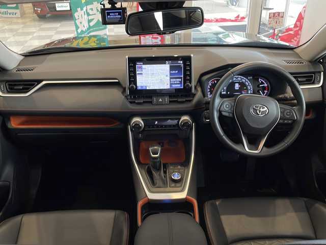 トヨタ ＲＡＶ４ アドベンチャー 福井県 2021(令3)年 2.9万km アッシュグレーメタリック/アティチュードブラックマイカ 2トーン 純正9インチナビ/フルセグTV/バックカメラ/トヨタセーフティセンス/BSM/レーダークルーズコントロール/リアクロストラフティックアラート/パーキングサポートブレーキ/ETC/ドライブレコーダー/4WD/MTモード付AT/パワーシート/レザーシート/革巻きステアリング/オートライト/オートハイビーム/LEDヘッドライト/純正19インチAW/純正フロアマット/プッシュスタート/スマートキー