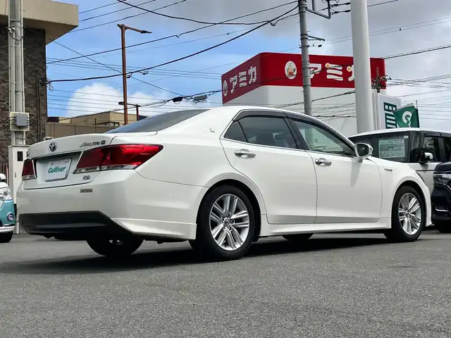 トヨタ クラウン ハイブリッド アスリートS 茨城県 2015(平27)年 5.2万km ホワイトパールクリスタルシャイン エンジンスタートボタン/パワーステアリング/パワーウィンドウ/保証書/取扱説明書/アイドリングストップ/スマートキー/オートエアコン/スペアキー/クルーズコントロール/純正ナビ（CD/BT/フルセグ）/バックカメラ/ETC/USB入力端子/純正フロアマット/純正アルミホイール/D席N席パワーシート/D席N席シートヒーター/ABS/横滑り防止装置/盗難防止装置/オートライト/W＋サイドエアバック/カーテンエアバック/ステアリングヒーター
