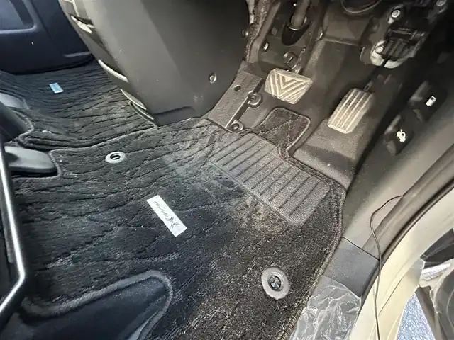 ホンダ ステップワゴン モデューロX ホンダセンシング 埼玉県 2020(令2)年 5.5万km プラチナホワイトパール 登録時54499km/ワンオーナー/純正10型メモリナビゲーション（フルセグTV/BT/AM/FM）/純正後席フリップダウンモニター/B/F/S/全方位カメラ/ホンダセンシング/アダブティブクルーズコントロール/CMBS衝突軽減ブレーキ/誤発進抑制機能/LKAS車線維持支援システム/純正16インチアルミホイール/純正LEDヘッドライト/純正LEDフロントフォグランプ/純正フロアマット/ビルトインETC2.0/両側電動スライドドア/USB入力端子/3列シート/ステアリングスイッチ/革巻きステアリング/合皮ハーフレザーシート/オートライト/電動パーキングブレーキ/電格ウインカーミラー/プッシュスタート/スマートキー/スペアキー1本/保証書/車両/ナビ取扱説明書