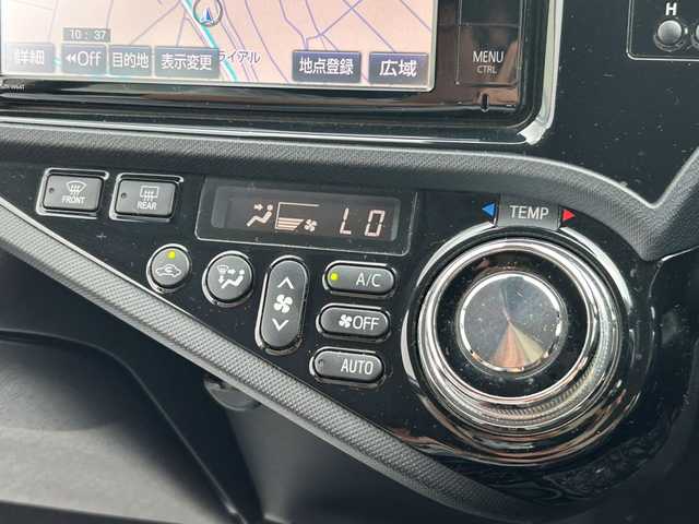 トヨタ アクア G G’s 佐賀県 2016(平28)年 13.8万km ライムホワイトパールクリスタルシャイン 純正SDナビゲーション/・フルセグTV/CD/DVD/SD/Bluetooth/バックカメラ/ビルトインETC/ハーフレザーシート/ISOFIX対応/革巻きステアリング/ステアリングリモコン/G’ｓ17インチアルミホイール/純正LEDヘッドライト/純正LEDフォグランプ/純正LEDデイライト/純正フロアマット/純正ドアバイザ―/新車保証書/取扱説明書/クルーズコントロール/プリクラッシュセーフティ/レーンディパーチャーアラート