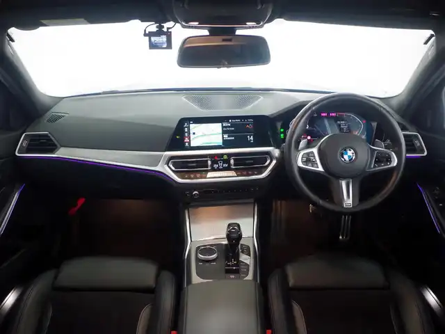 ＢＭＷ ３２０ｄ xDrive Mスポーツ 兵庫県 2020(令2)年 3.5万km 青Ｍ 純正ナビ/社外地デジTV/全方位カメラ/アップルカープレイ/フロントシートヒーター/ハーフレザーシート/電動フロントシート/アンビエントライト/アクティブクルーズコントロール/レーンキープアシスト/ブラインドスポットモニター/ドライブレコーダー前後カメラ/パワーバックドア/コンフォートアクセス