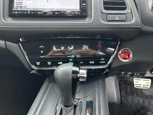 ホンダ ヴェゼル X ホンダセンシング 宮城県 2020(令2)年 9.1万km プレミアムクリスタルレッドM 純正ナビ（VXM-204VFi）/（AM/FM/CD/DVD/SD/BT/HDMI)/フルセグTV/バックカメラ/クルーズコントロール/ETC/前後ドライブレコーダー/純正フロアマット/ドアバイザー/純正16インチアルミホイール
