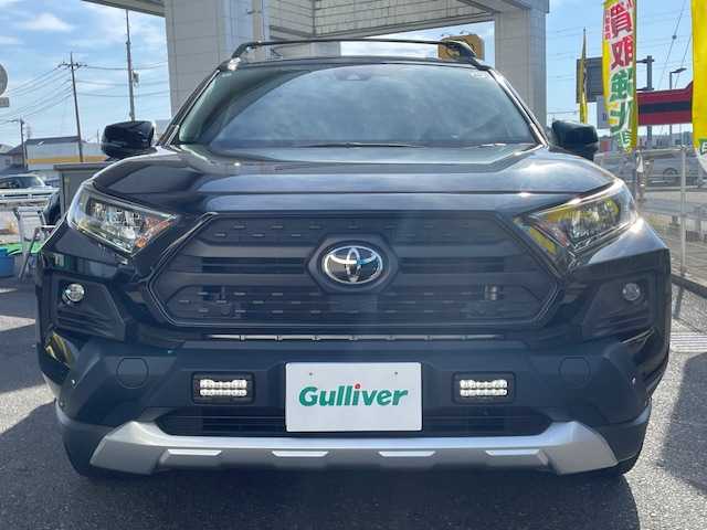 トヨタ ＲＡＶ４ アドベンチャー 大分県 2020(令2)年 3.6万km アティチュードブラックマイカ ワンオーナー/４WD/TRDフロントバンパーガーニッシュ/トヨタセーフティーセンス/・レーダークルーズコントロール/・プリクラッシュセーフティ/・レーントレーシングアシスト/・オートマチックハイビーム/・ブラインドスポットモニター/・パーキングサポートブレーキ/純正SDナビ/【NSZT-Y68T】/DVD/DTV/BT/SD/合皮シート/運転席パワーシート/前席シートヒーター/前席シートベンチレーション/ステアリングヒーター/社外ルーフキャリア/純正ドライブレコーダー/社外デジタルインナーミラー/ドアバイザー/プッシュスタート/スマートキー/スペアキー/純正ビルトインETC2.0