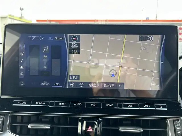トヨタ クラウン ハイブリッド RS アドバンス 岡山県 2021(令3)年 5万km プレシャスホワイトパール 登録時走行距離　49435km/禁煙車/後期モデル/サンルーフ/TRDエアロ/TRDドアノブカバー/ヘッドアップディスプレイ/純正12.3インチナビ/　(CD/DVD/フルセグTVBluetooth)/全方位カメラ/クルーズコントロール(追従走行あり)/衝突被害軽減システム/車線逸脱警報（レーンキープアシスト）/クリアランスソナー/後側方車両検知警報(ブラインドスポットモニター)/標識認識機能/ドライブレコーダー/ビルトインETC2.0/レーダー探知機（TZ-R203L）/レザーシート/シートヒーター(D・N席)/エアシート(D・N席)/パワーシート(D席メモリ機能付）/革巻きステアリング/ステアリングスイッチ/デジタルインナーミラー/純正LEDヘッドライト/フォグライト/オートライト/ヘッドライトウォッシャー/プッシュスタート/カードキー/MTモード付きAT/アイドリングストップ/純正アルミホイール 18インチ/ドアバイザー/シーケンシャルウインカー/電動格納ミラー/オートリトラミラー/純正フロアマット/横滑防止装置/盗難防止装置/取扱説明書/ナビ取扱説明書