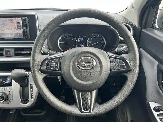 ダイハツ キャスト アクティバ G リミテッド SAⅢ 滋賀県 2018(平30)年 7.3万km スプラッシュブルーM 純正メモリナビ/・フルセグTV/FM/AM/CD/DVD/・Bluetooth/SD/iPod/全方位カメラ/ドライブレコーダー/ETC/前席シートヒーター/コーナーセンサー/衝突回避・軽減ブレーキ機能/誤発進抑制機能/車線逸脱警報/先行車発進お知らせ機能/LEDヘッドライト/オートライト/オートハイビーム/フォグランプ/プッシュスタート/スマートキ×２/ドアバイザー