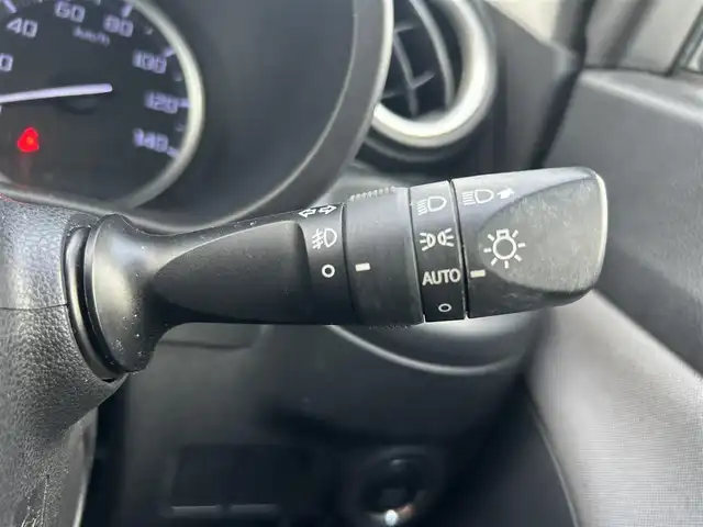 ダイハツ キャスト アクティバ G リミテッド SAⅢ 滋賀県 2018(平30)年 7.3万km スプラッシュブルーM 純正メモリナビ/・フルセグTV/FM/AM/CD/DVD/・Bluetooth/SD/iPod/全方位カメラ/ドライブレコーダー/ETC/前席シートヒーター/コーナーセンサー/衝突回避・軽減ブレーキ機能/誤発進抑制機能/車線逸脱警報/先行車発進お知らせ機能/LEDヘッドライト/オートライト/オートハイビーム/フォグランプ/プッシュスタート/スマートキ×２/ドアバイザー