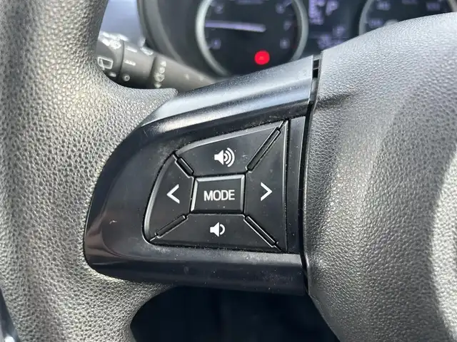 ダイハツ キャスト アクティバ G リミテッド SAⅢ 滋賀県 2018(平30)年 7.3万km スプラッシュブルーM 純正メモリナビ/・フルセグTV/FM/AM/CD/DVD/・Bluetooth/SD/iPod/全方位カメラ/ドライブレコーダー/ETC/前席シートヒーター/コーナーセンサー/衝突回避・軽減ブレーキ機能/誤発進抑制機能/車線逸脱警報/先行車発進お知らせ機能/LEDヘッドライト/オートライト/オートハイビーム/フォグランプ/プッシュスタート/スマートキ×２/ドアバイザー